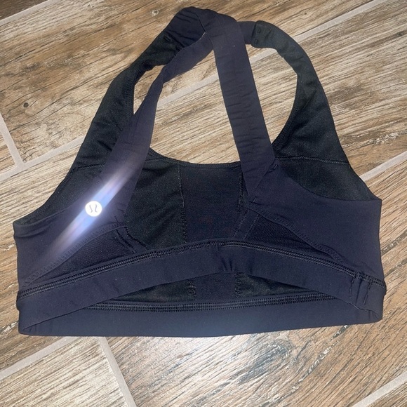 Lululemon black sports bra - Picture 2 of 2
